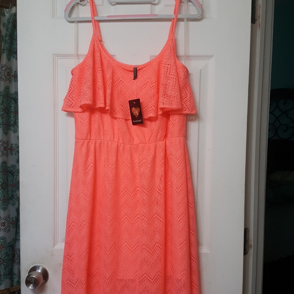 Dress - Picture 2 of 3